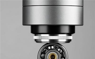 老師傅的“耳朵”會(huì)退休，但這臺(tái)軸承檢測(cè)儀的“聽力”永不衰減！